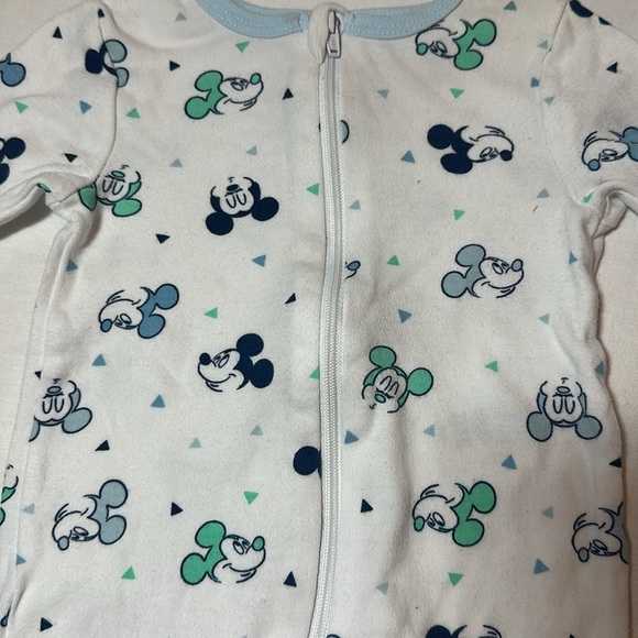 Disney Baby - 3 piece Blue and White Footie Set with Hat - Picture 4 of 5